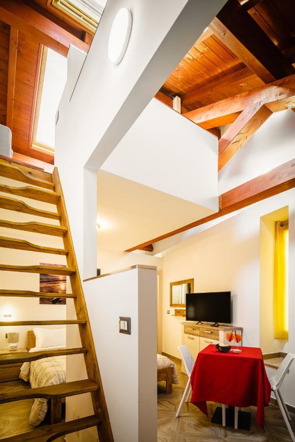 Monsuite Relais - Chalet Monserrato Eksteriør bilde